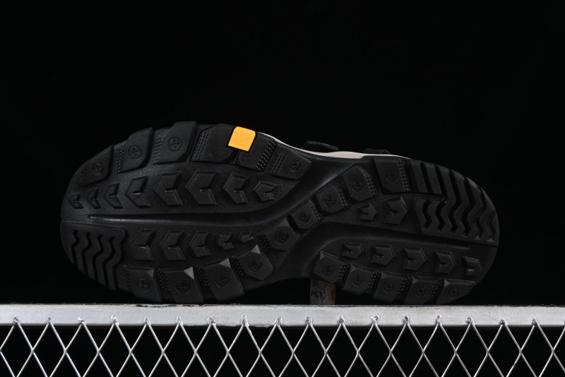 ECCO Offroad Series 2024 Summer Men's Casual Sandals with Soft Leather Upper and Mesh Panels - 63131501001
