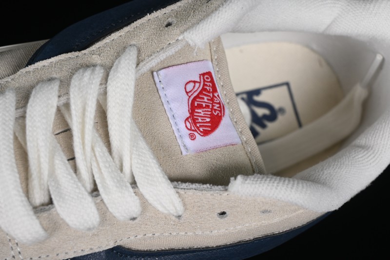 Vans Classics Knu Skool Retro Sneakers with Oversized Toe and Thickened Tongue - VN0009SXS009