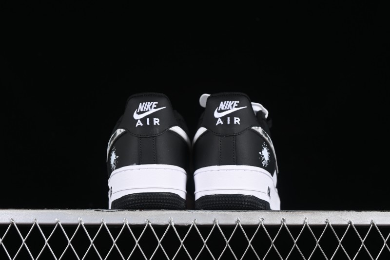 Nike Air Force 1 '07 Low Casual Sneakers with Full-Length Air Cushion - DV0788-002