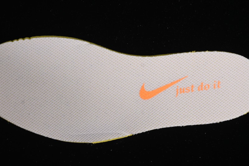 Nike Journey Run 2024 Low-Top Casual Running Shoes with Shock Absorption Anti-Slip and Wear-Resistant Design - FJ7765-100