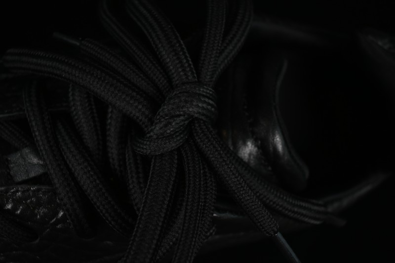 Alexander McQueen Flexion Retro Sneakers in Black with Diamond Grain Calfskin - 8.F6