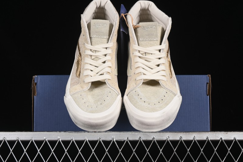 Vans Notre Premium Sk8-Hi High-Top Skate Shoes with Upgraded Suede and Linen Materials - VN000CR0BWQ