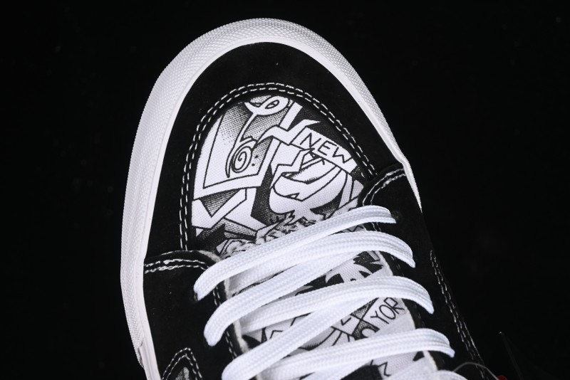 Vans Classics Knu Skool Retro Skate Shoes with Enlarged Toe and Thickened Tongue - VN000CZWBHJ