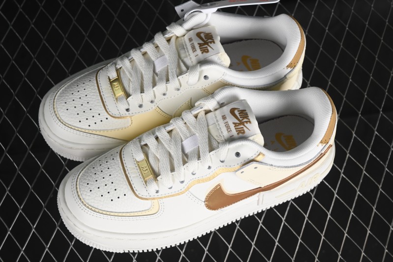 Nike Air Force 1 Shadow Lightweight Lifting Low-Top Casual Sneakers - DZ1847-108