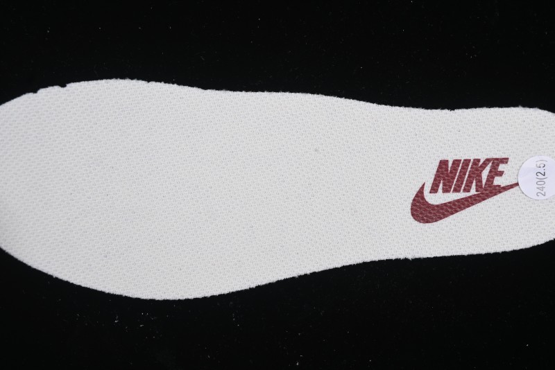 Nike Classic Cortez Leather Retro Running Shoes - DN1791-003