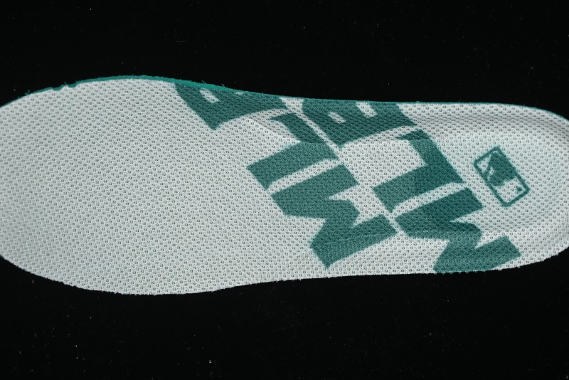 New York Yankees MLB Chunky Liner Wide Saffiano Platform Casual Sneakers - 3ASXCWN4N07MTM