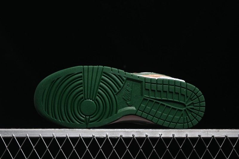 Nike Dunk Low Retro "Varsity Green" Panda Mischief Skyline Chase Casual Sneakers - DD1391-101