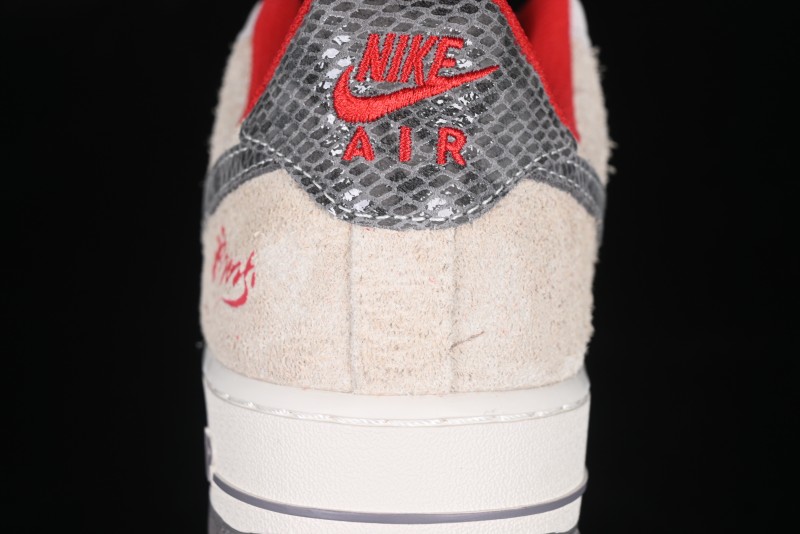 Nike Air Force 1 '07 Low Supreme Collaboration Grey Snake Scale Low-Top Casual Sneakers - DM6688-010