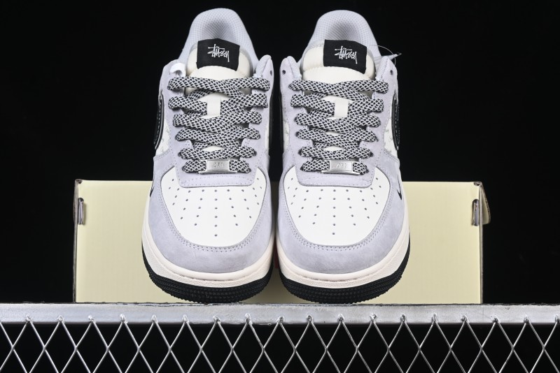 Nike Air Force 1 '07 Low Stussy Collaboration Grey Pigskin Black Swoosh Low-Top Casual Sneakers - XZ3318-099