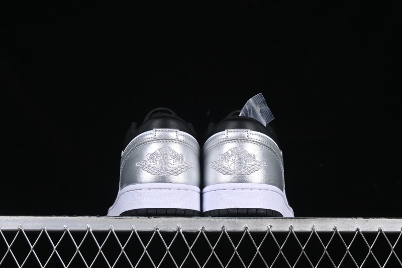 Nike Air Jordan 1 Low AJ1 Basketball Shoes in Black White Silver - 553558-131