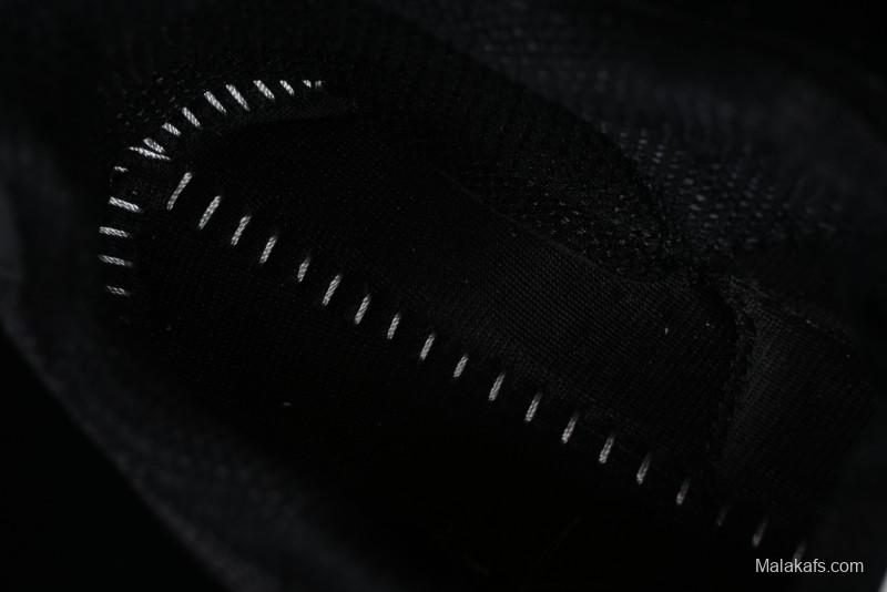 New Balance 990 Series Premium Retro Running Shoes with Carbon Midsole - M990BB4