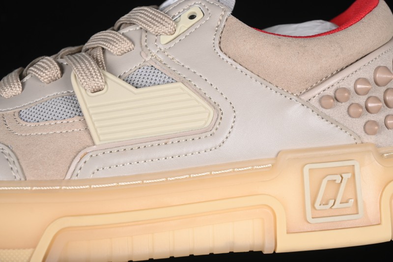 Christian Louboutin Funnyto Flat Comfortable Fashion Low Top Sneakers in Taupe - X.D4