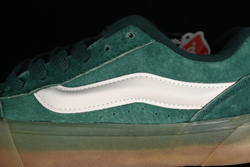 Vans Classics Knu Skool Retro Sneakers with Enlarged Toe and Thickened Sole - VN000CS0DWL