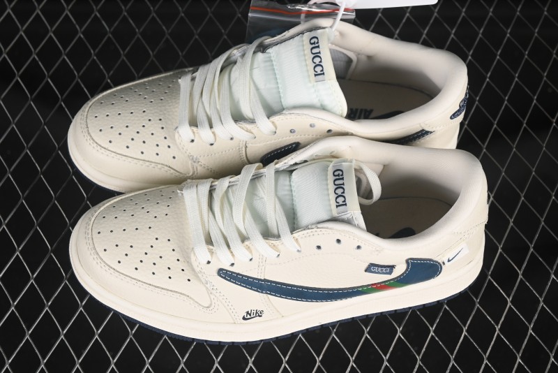 Nike Travis Scott x Fragment Design x Air Jordan 1 Low OG SP AJ1 Gucci Collaboration Green Red Stripe Swoosh Low-top Casual Sneakers - XS2024-027