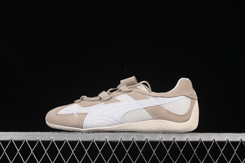 Puma Speedcat Lifestyle Low-Top Sneakers for Racing Enthusiasts - 403589-04