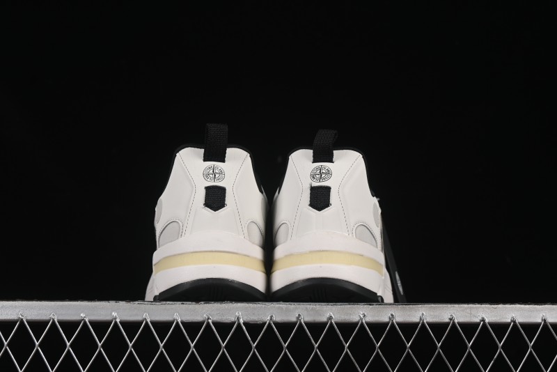 Stone Island Grime Panelled Low-Top Lifestyle Sneakers - 79FWS0303