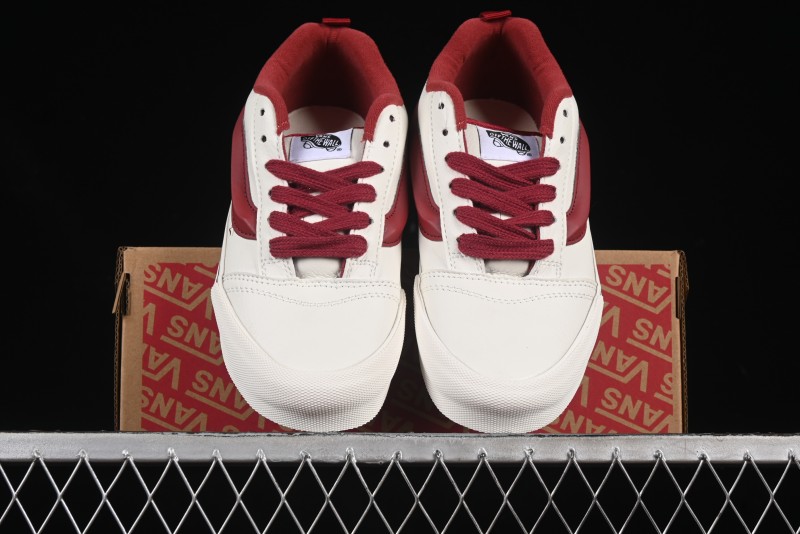 Vans Knu Skool Low-Top Retro Chunky Sneakers - VN0009QCBLE