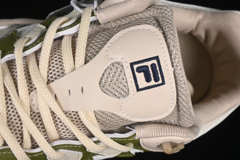 Fila Fusion Fern 2.0 Retro Chunky Sneakers with 3CM Heightening Sole - F12M511101FMC