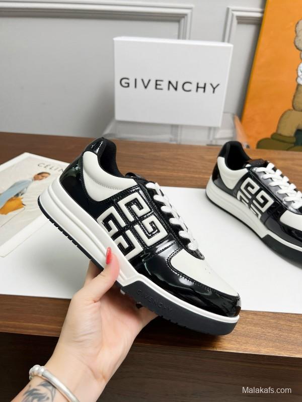 2024 Unisex Givenchy Black White Silk Calfskin Low Top Running Sneakers MJ00380