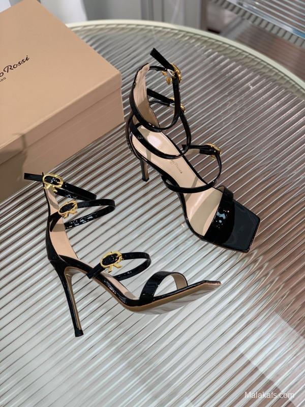 2025 Women Gianvito Rossi Black Patent Leather Strappy High Heel Sandals