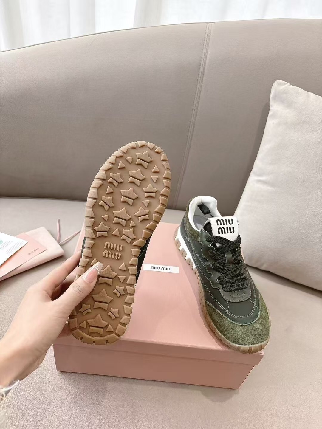2025 Women Miu Miu Olive Green Suede Leather Sneakers KFY00280