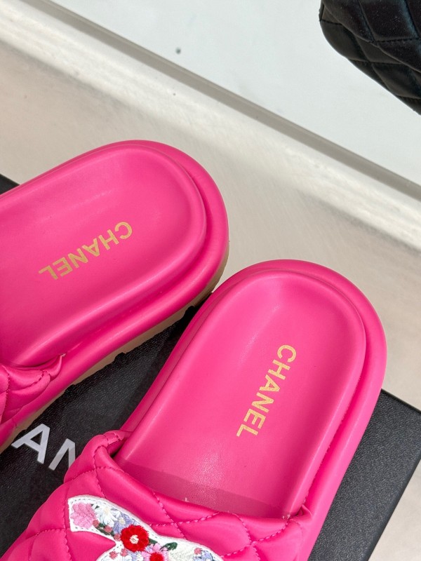 2025 Slippers Chanel Pink Silk Slippers