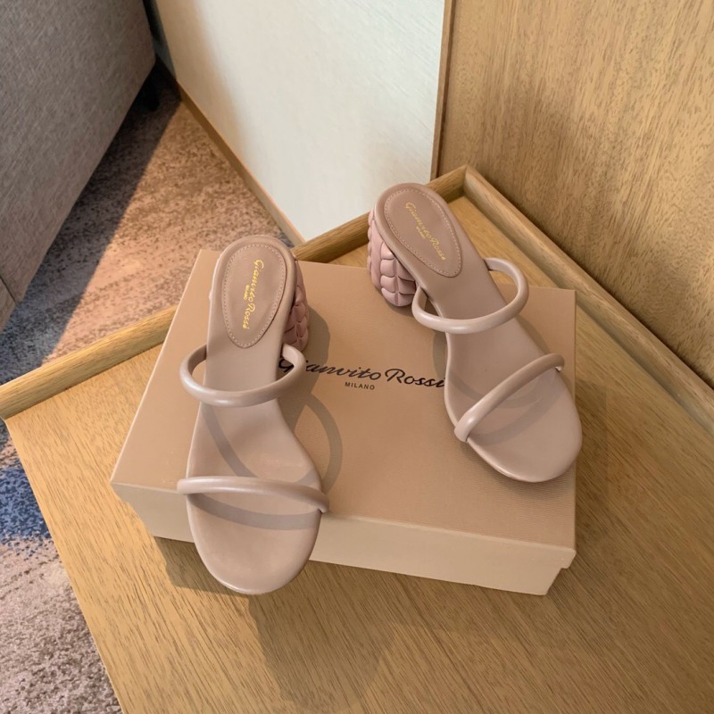 2025 Women Gianvito Rossi Beige Leather Slippers KFY00260