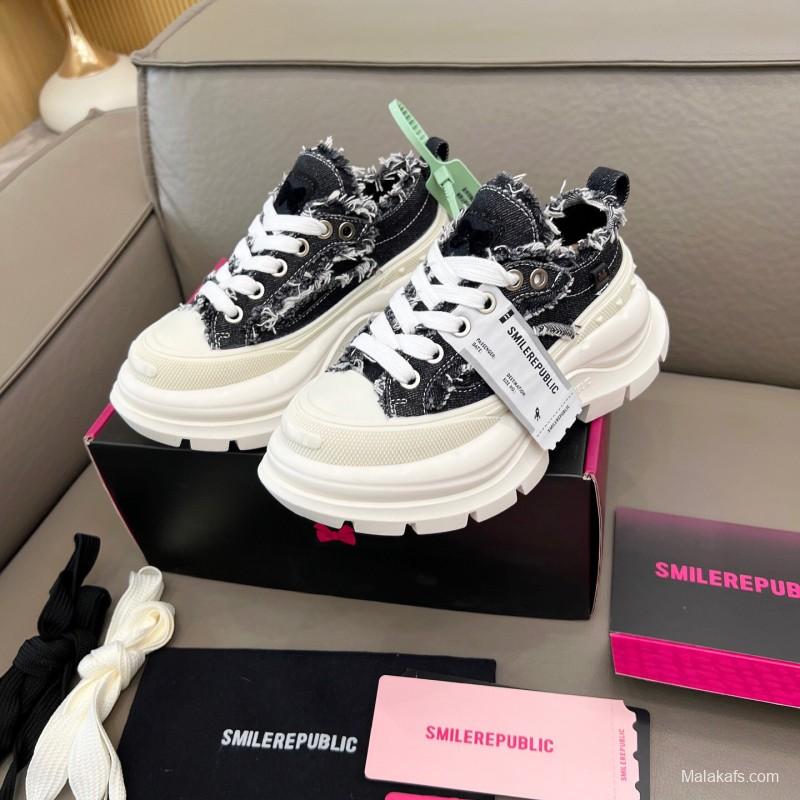2025 Unisex Smile Republic Black White Canvas Casual Shoes Fringed LY00291