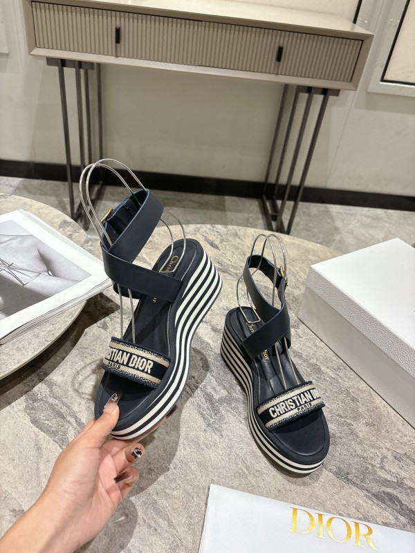 2025 Women Dior Black Leather Sandals Christian Dior Logo KFY00280