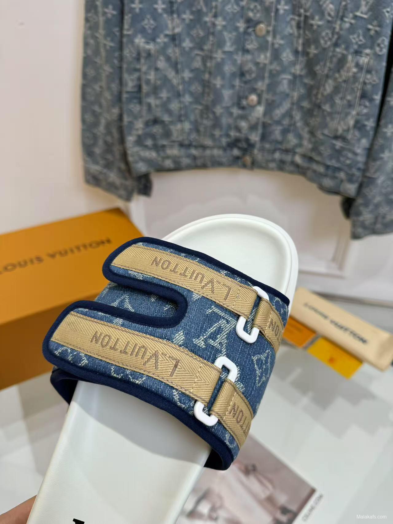 2025 Slippers Louis Vuitton Blue Canvas Slippers LY