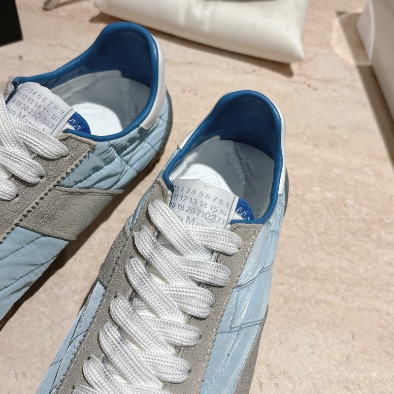 2025 Unisex Maison Margiela Light Blue Grey Nylon Suede Sneakers Vintage Effect