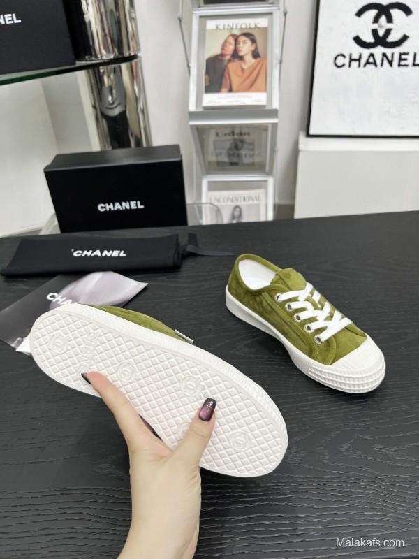 2025 Women Chanel Green Suede Casual Sneakers LY00230