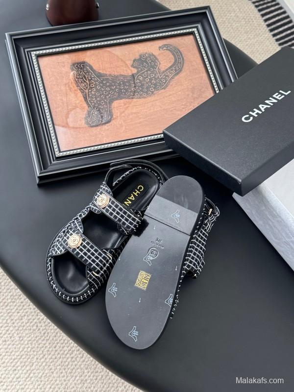 2025 Women Chanel Black Leather Sandals LY00320