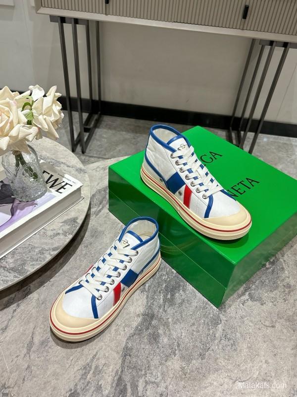 2025 Unisex Bottega Veneta White Blue Red Canvas Lambskin Sneakers Hand Painted Red Line KFY00260