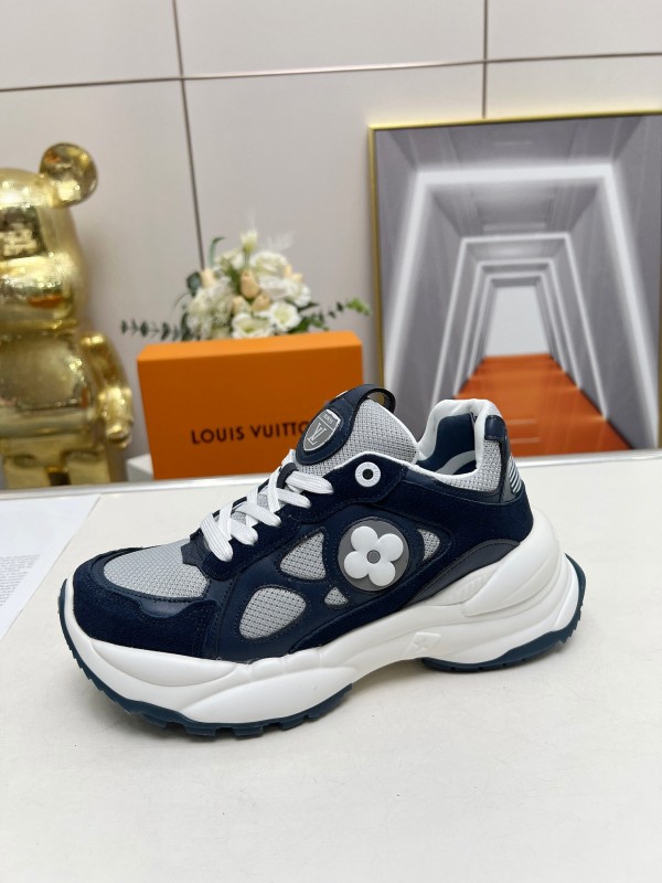 2025 Unisex Louis Vuitton Black White Blue Leather Tech Fabric Sneakers Monogram LY00340
