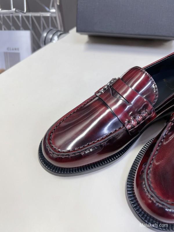 2025 Women Yves Saint Laurent Burgundy Calf Leather Loafers KFY00350