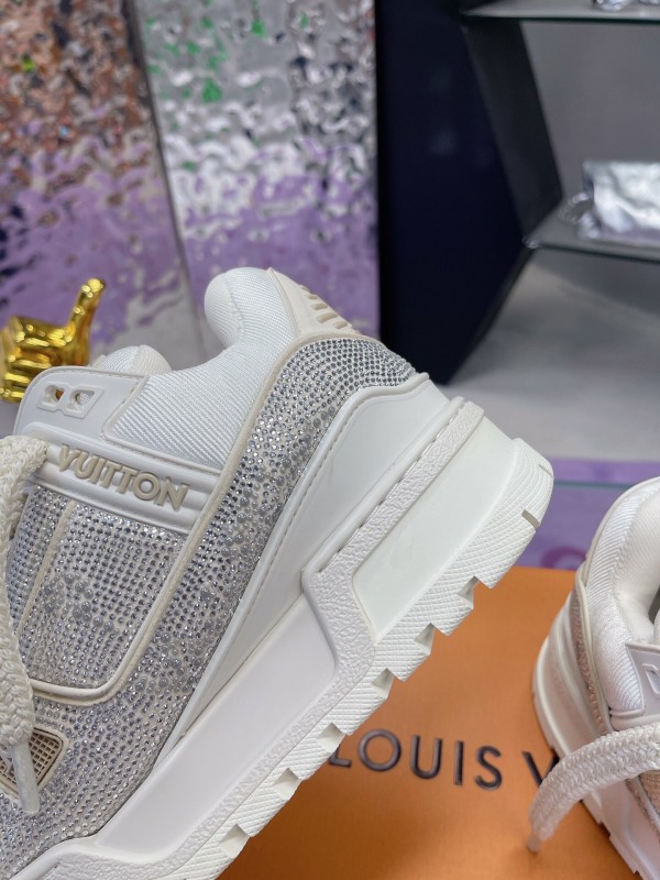 2025 Unisex Louis Vuitton White Crystal Leather Plimsolls Bing Bing AS00420
