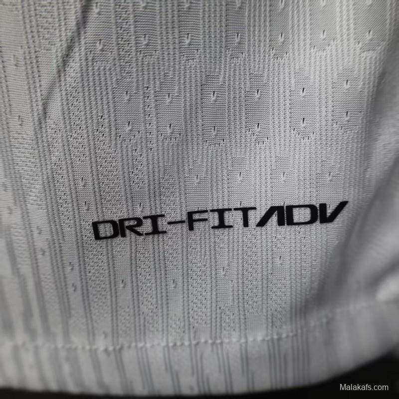 Player Version 24/25 PSG Away Jersey