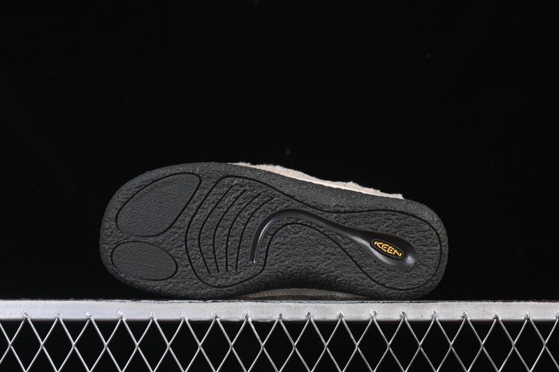 Keen Howser III Slide Winter Plush Casual Lifestyle Shoe - 1029434