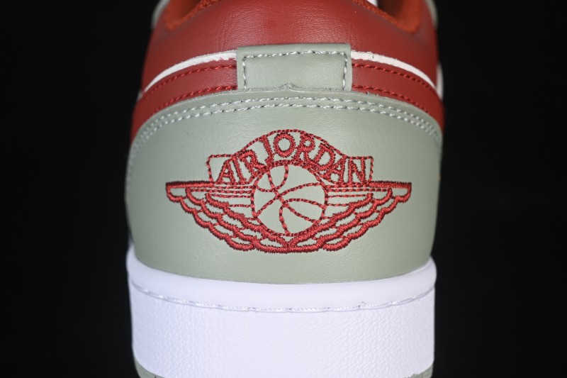 Nike Air Jordan 1 Low AJ1 White Green Red Low-top Casual Skate Shoes - 553558-133