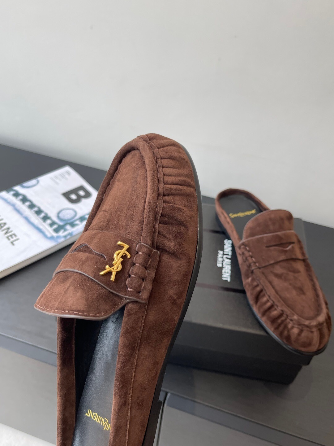 Saint Laurent Classic Loafer Mule Flats - KFY00320
