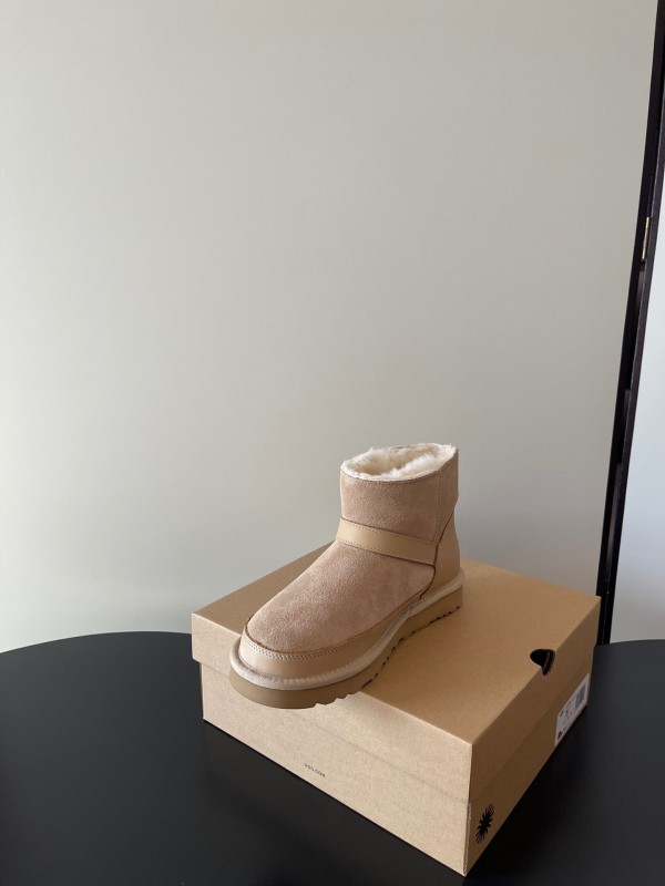 UGG 4512 Latest Buckle Flat Sole Premium Wool Anti-Slip Snow Boots - AS00290