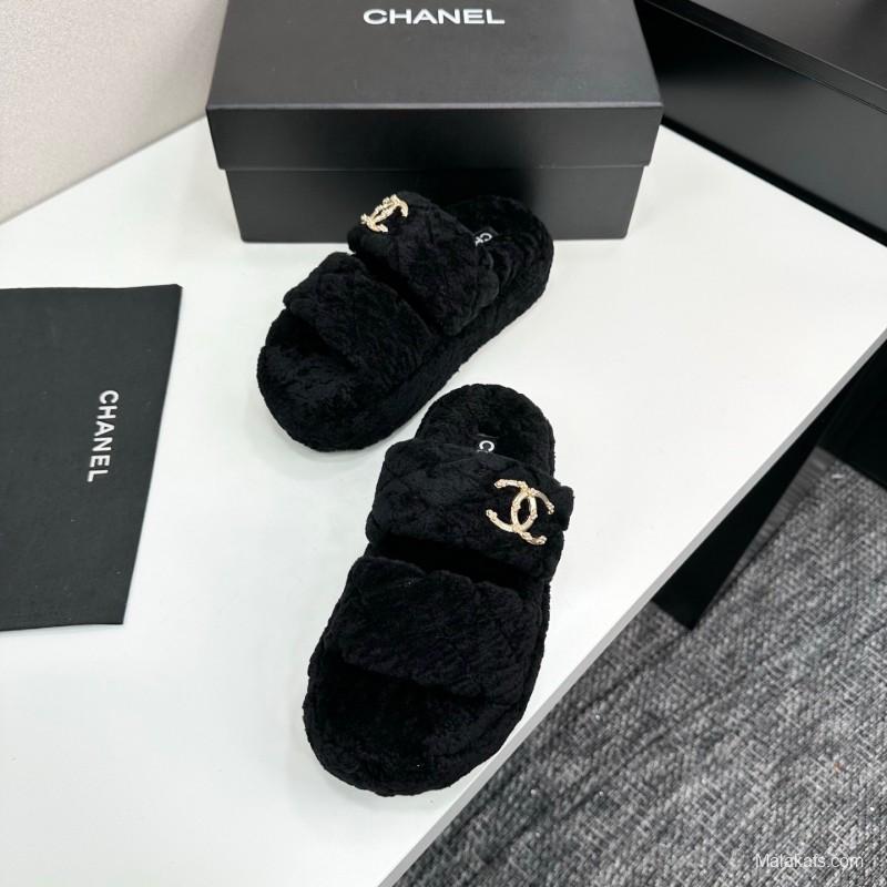 Chanel 2025 SS New Autumn Winter Lazy Sheep Genuine Wool Lazy Slippers Chanel Quilted Platform Fur Slippers - LY00300