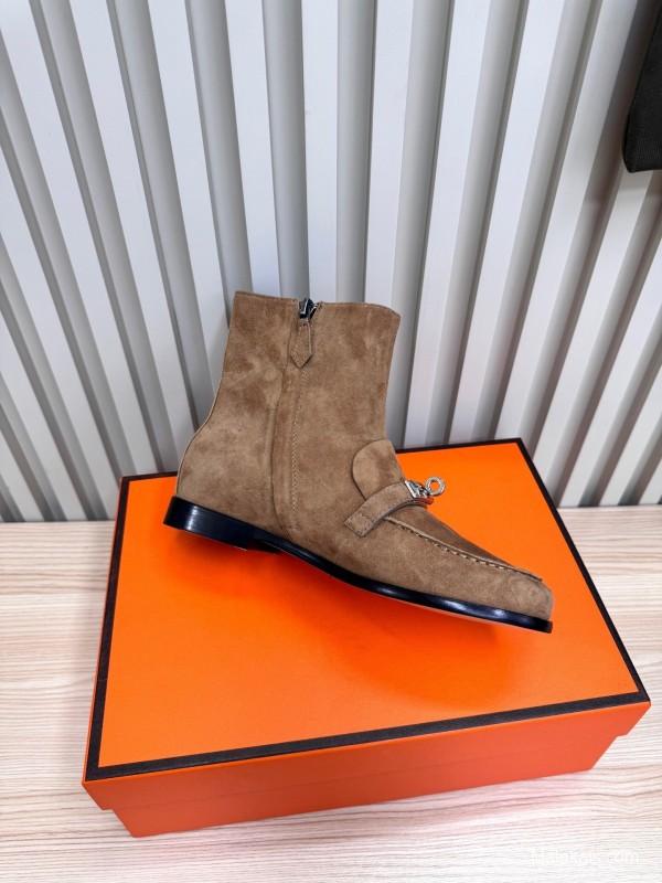 Hermes Kelly Buckle Ankle Boots - LY00390
