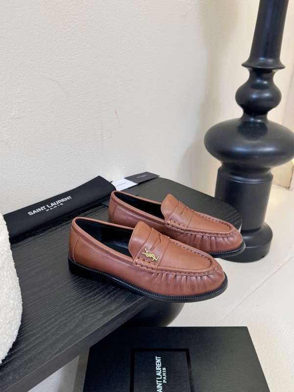 Saint Laurent Classic Loafer Leather Shoes - KFY00350