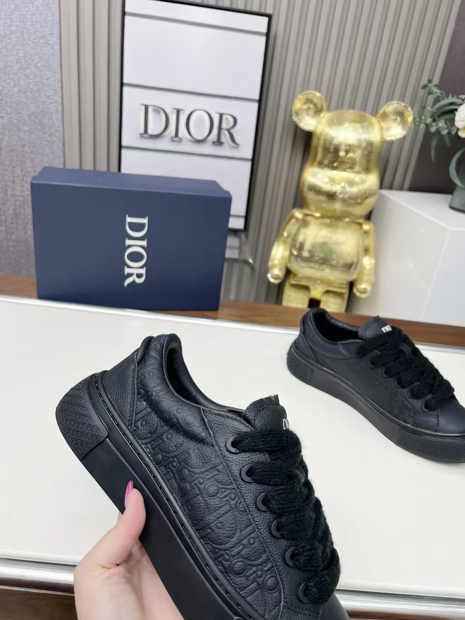 Dior B33 Sneakers Classic Tennis Shoe Reinvention - AS00290