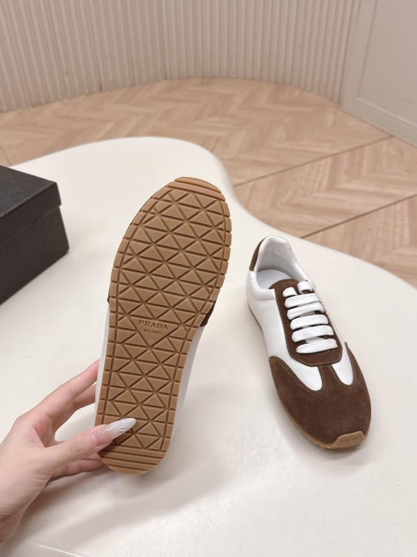 Prada 2025 SS New Agate Sneakers Training Shoes - LY00300