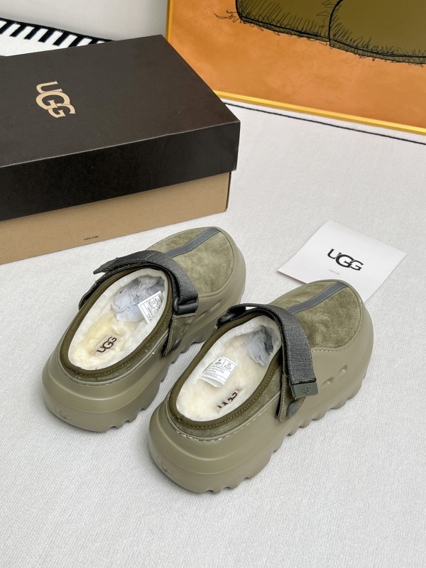 UGG Little Potato Half-Slip On Loafer - MJ00
