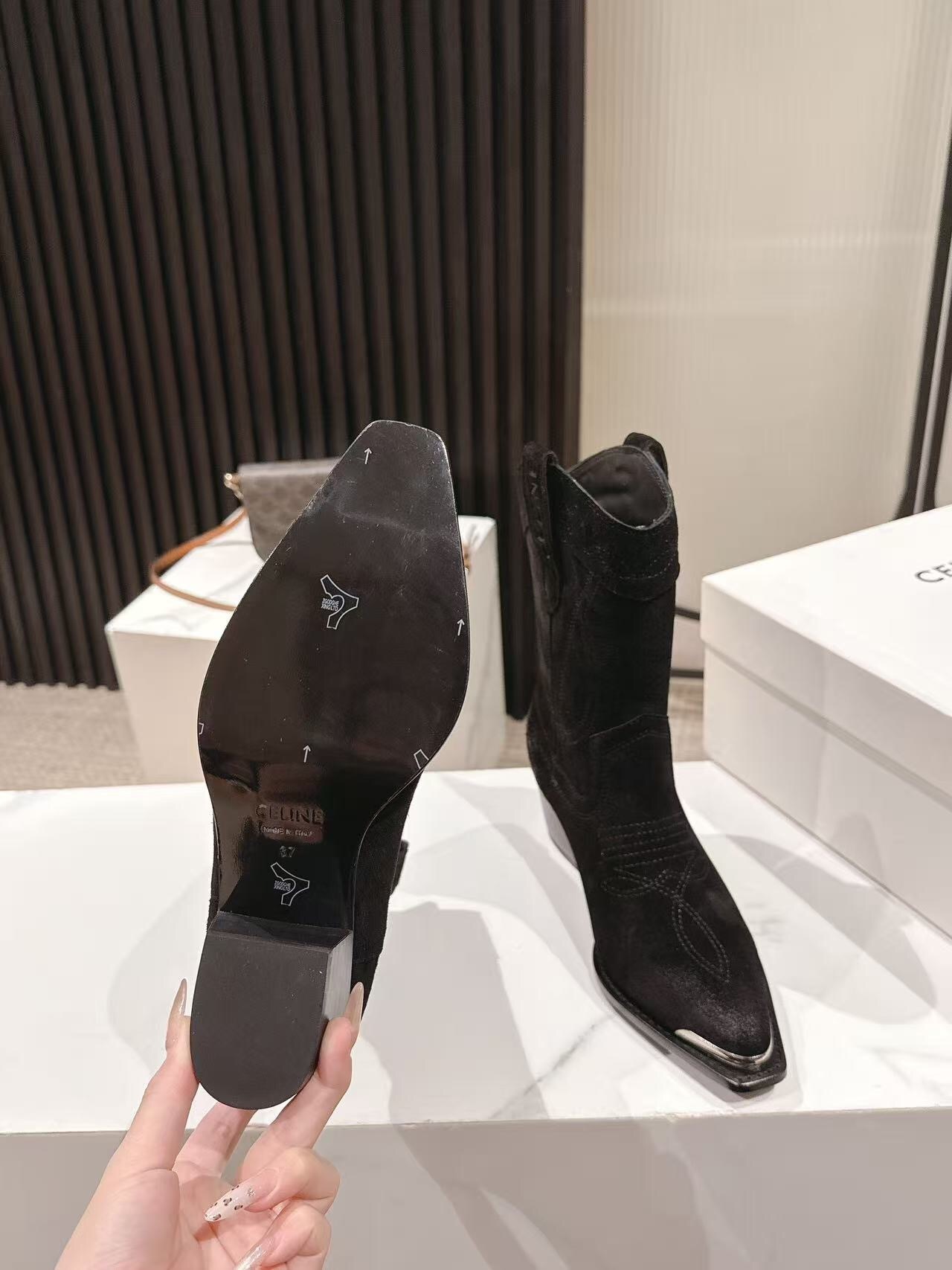 CELINE Fashion Boots 2025 SS Collection with Arch of Triumph Logo - LY00440