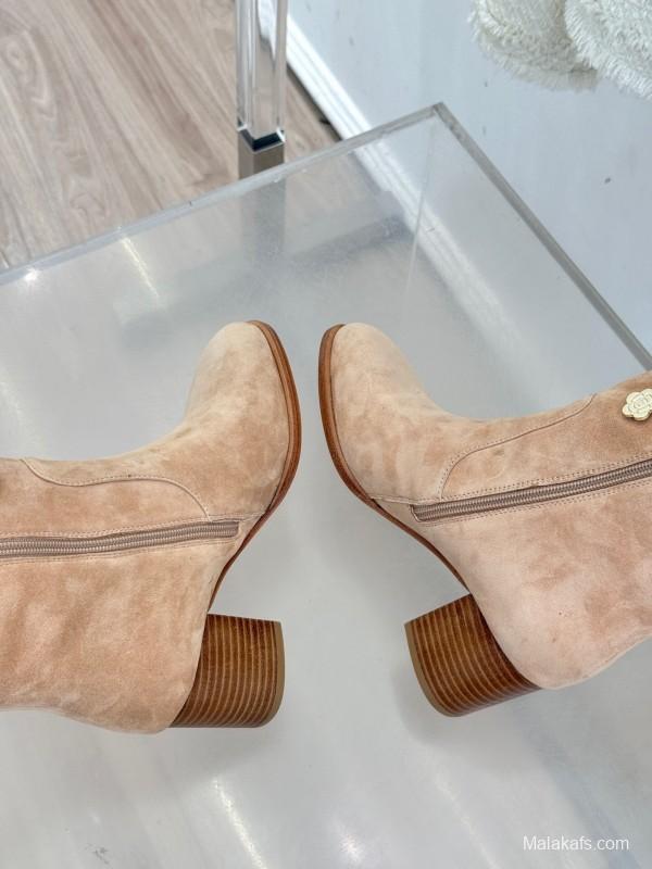 Chanel 25K Double C Metal Buckle High Heel Boots - KFY00530